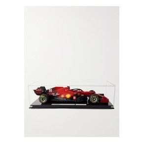 Ferrari SF21 Carlos Sainz (2021) 1:8 Model Car