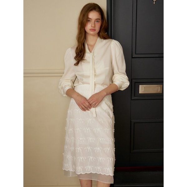 D Signature Layered Flowery Skirt_White