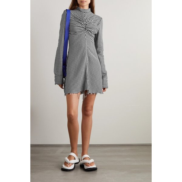 루시드 하운드투스 코튼 터틀넥 미니 드레스 블랙 1647597277320424