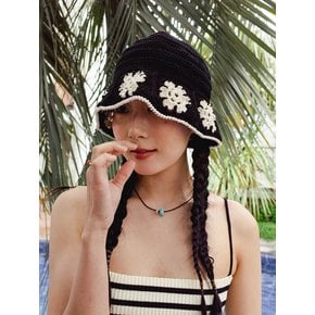 HANDMADE FLOWERS BUCKET HAT_black