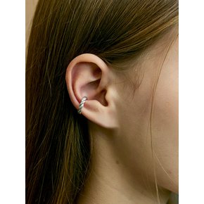 [진주귀걸이 2종 증정] Matte wave earcuff