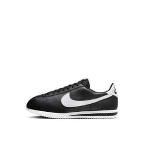 4094523 Nike Cortez leather sneakers in black and white