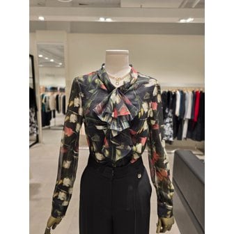 지고트 [파주점] 플라워 시스루 러플 블라우스 JR3A0BL201