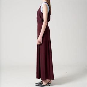 Pleated wide trousers