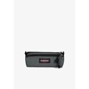 4502825 Eastpak DOUBLE BENCHMARK - Pencil case black denim