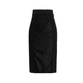 돌체 앤 가바나 Womens Skirt F4BKDTGDM43N0000 Black