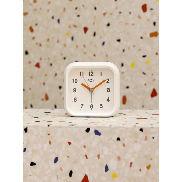 시계 이지라이프 조명 알람 무소음 탁상시계, 화이트 OT1636W