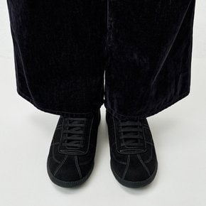 스웨이드 레이스 업 스니커즈 블랙 ZI2AS203BK