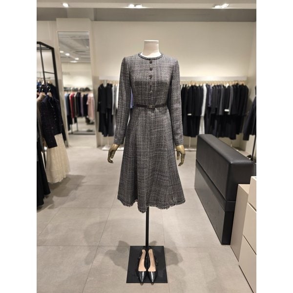 [파주점] 체크 디테일 플레어 원피스 JPAA0OP353