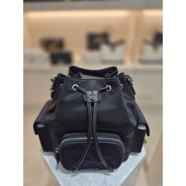 [부산점] 드로우 스트링 토트백 스몰 M261MT0592