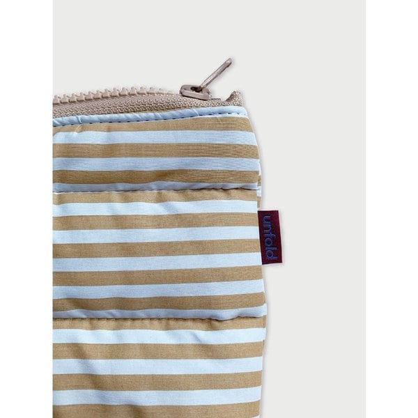 Stripe padded pouch (blue-mocha)