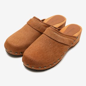 LIMITED CLOGS - CAMEL