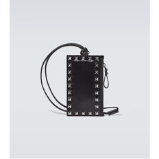 Rockstud 스트랩 레더 카드 홀더 P00832979