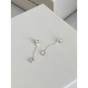 Pearl shaped drop earrings (펄쉐이프드롭귀걸이)