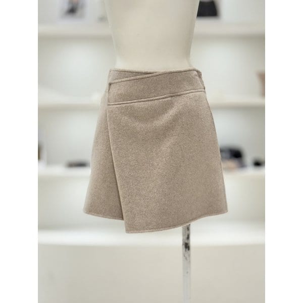 [여주점] 여성 캐시미어 블렌디드 랩스타일 숏 팬츠 (L254PSA519)