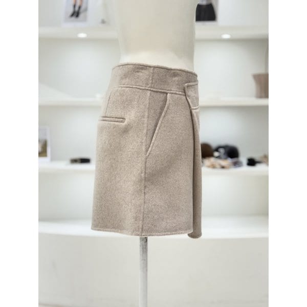 [여주점] 여성 캐시미어 블렌디드 랩스타일 숏 팬츠 (L254PSA519)