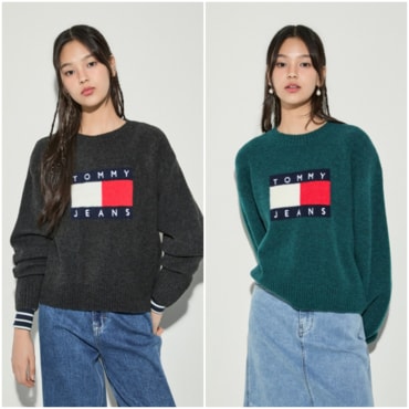 타미진스 여성 릴렉스 플래그 스웨터 T32E7KTO50TWT1 TOMMY JEANS