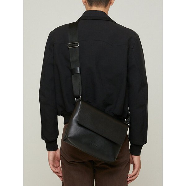 ANZA SF 메신저 크로스백