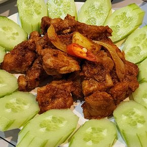 [미네픽](푸드)춘천 한입 쏙 닭갈비 1kg 매운맛 보통맛 순한맛 골라먹는밀키트 캠핑음식