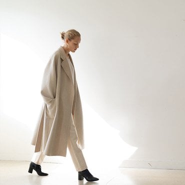 킨더살몬 [ESSENTIAL] Handmade Herringbone Coat Light-beige