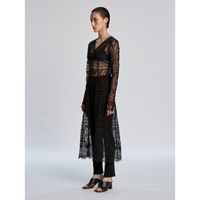 LACE SLIM FIT DRESS (BLACK)