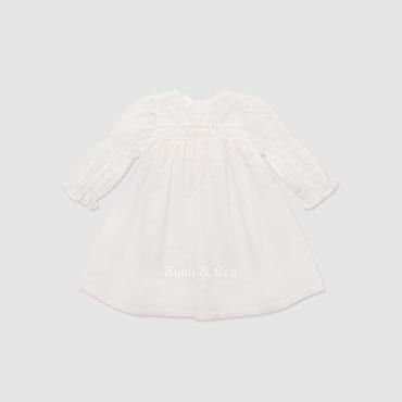 슈슈앤크라 mini 아오에데 원피스 ㅡ 바닐라화이트
