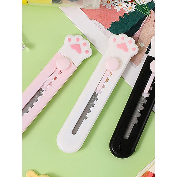 고양이 발바닥 언박싱 택배 커터칼