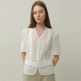 blank03 [블랭크03] cotton lace button blouse (white)