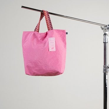 미야앤솔 가벼운 방수성 타이벡소재 데일리토트에코백 라이트핑크컬러 체리쥬빌레