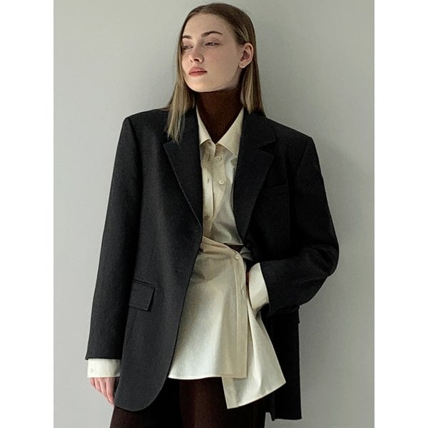 백금속 장식 블라우스 VB59BLM106Z