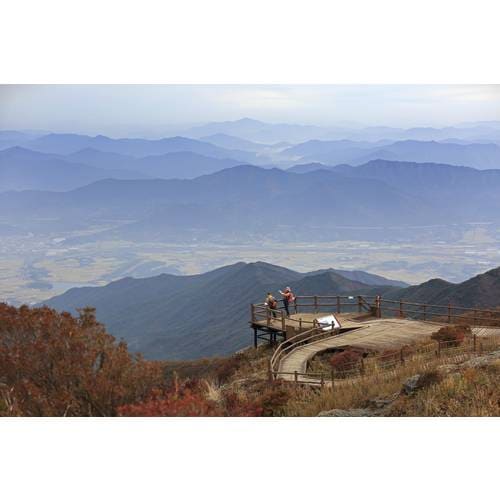 https://media.eoding.com/media/travelagent/40/imagecontent/노고단 피아골 1.jpg