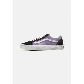 5106216 Vans OLD SKOOL UNI - Trainers wave washed purple