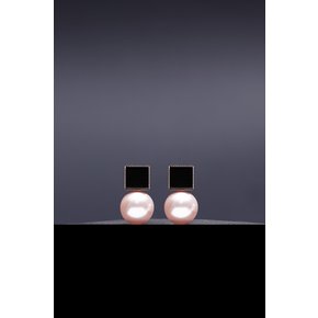 Dual Onyx 12mm Pink Pearl Earrings  2 Colors [Option-귀찌 Earclip]