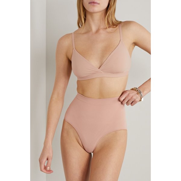 스킴스 핏츠 에브리바디 크로스오버 브라렛 1647597296203920