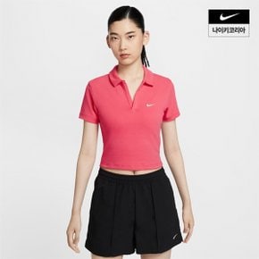 우먼스 나이키 스포츠웨어 에센셜 반팔 폴로 탑 NIKE DV7885-629