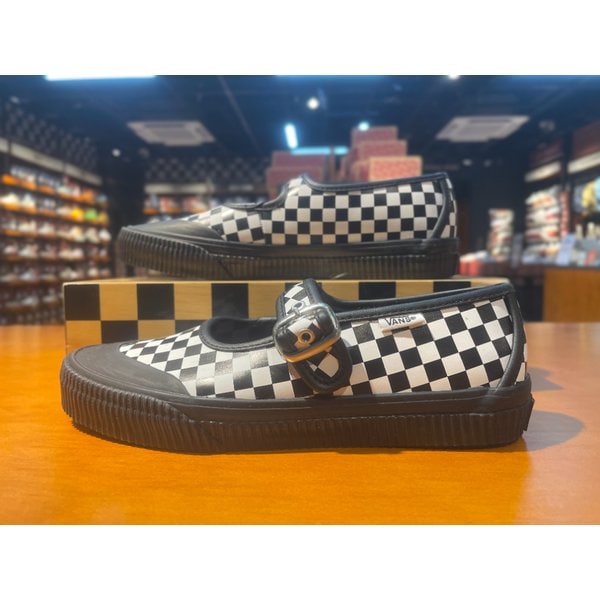 [여주점] (남여공용) 스니커즈 메리제인 레더 (블랙) (VN000CSGCKK)