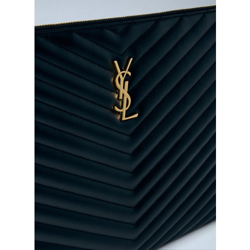 Cassandre Matelassé Document Holder