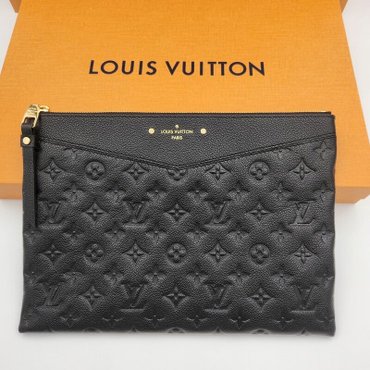 LOUIS VUITTON 모노그램 앙프렝뜨 클러치 백 블랙 M62937 M62937