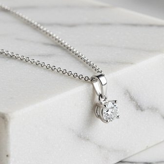 메종드쉬 모이사나이트 목걸이 랩 다이아 4프롱 1캐럿