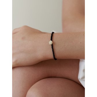 러브미몬스터 1 Rose Crystal Bracelet