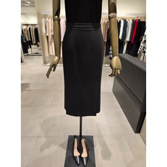지고트 [파주점] 슬릿 배색 H라인 스커트 JS3B0SK452