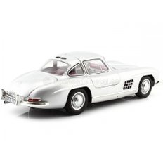 118 SL 300SL NOREV 118 MERCEDES BENZ SL-CLASS 300SL COUPE GULLWING (W198) 1954 SILVER