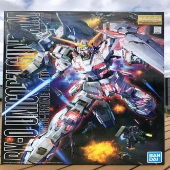 아트박스 /프로메딕 완성품 MG 1of100 RX-0 유니콘 건담 Full PsychoFrame