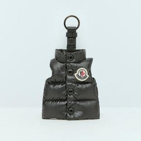 24 FW 몽클레어 Gilet Shaped 패딩 조끼 팬던트 키링 6F00003 M4058 999