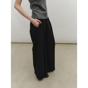 TAILORED TUCK PANTS [BLACK]