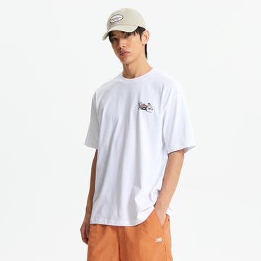 뉴발란스 남여공용 NB BOY 바스켓볼 레터링 반팔티 (SEMI OVER FIT) (NBNEF21543)