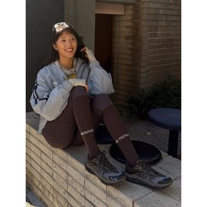 Long Socks_Brown