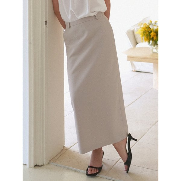 LEA LONG SKIRT (LIGHT BEIGE)