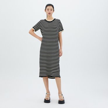 LAP 배색라인 잔단가라 니트원피스 AR2KO420