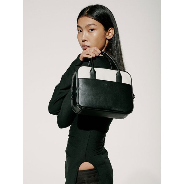 [리퍼브] LAYERED TOTE BAG , BLACK&WHITE